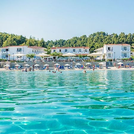 Xenios Dolphin Beach Hotel Posidi Exteriér fotografie