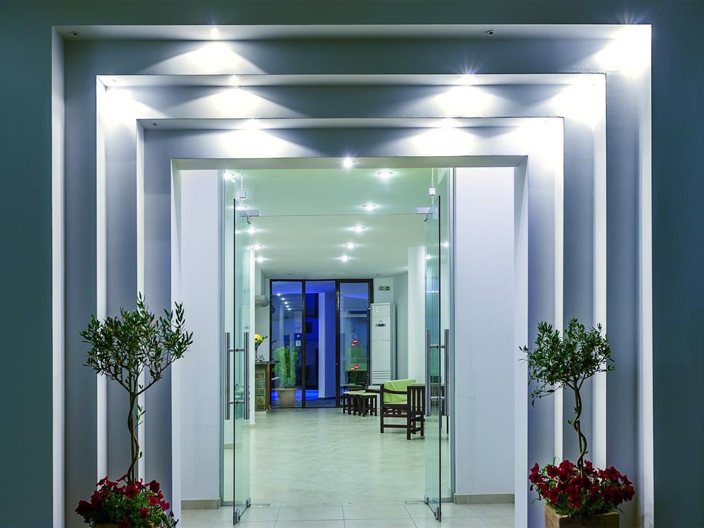 Xenios Dolphin Beach Hotel Posidi Exteriér fotografie
