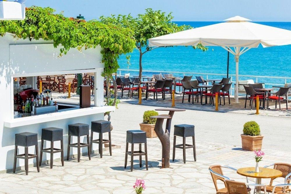 Xenios Dolphin Beach Hotel Posidi Exteriér fotografie