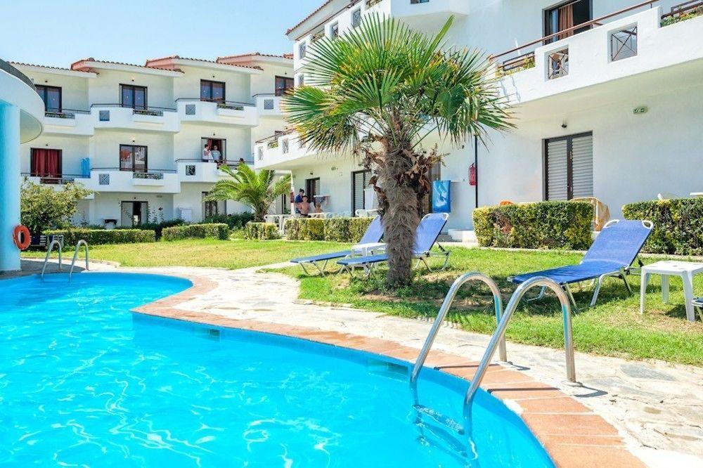 Xenios Dolphin Beach Hotel Posidi Exteriér fotografie