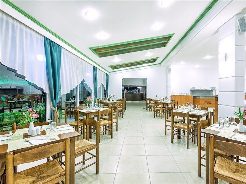 Xenios Dolphin Beach Hotel Posidi Exteriér fotografie